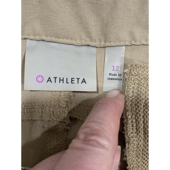 Athleta Tan Khaki Outdoor Utility Hiking Cargo Pants Sz 12 Style #219042 Pockets - Picture 4 of 11
